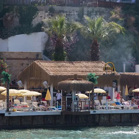 Marti Beach Hotel 4* Kusadası