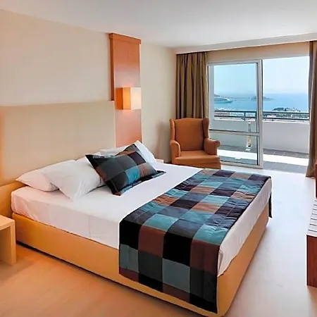 Marti Hotel