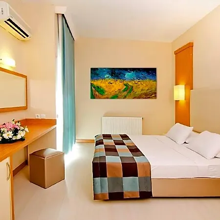 Hotel Marti